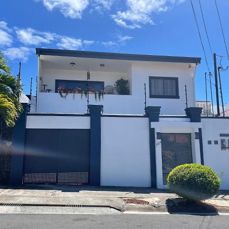 Alicia'S Place 10 Min From Airport Alajuela Exterior photo